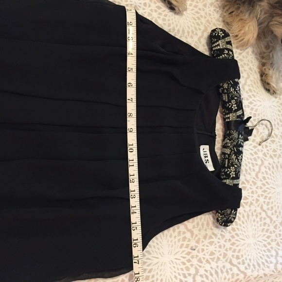 Sleeveless chiffon lined black dressy dress - Picture 7 of 8